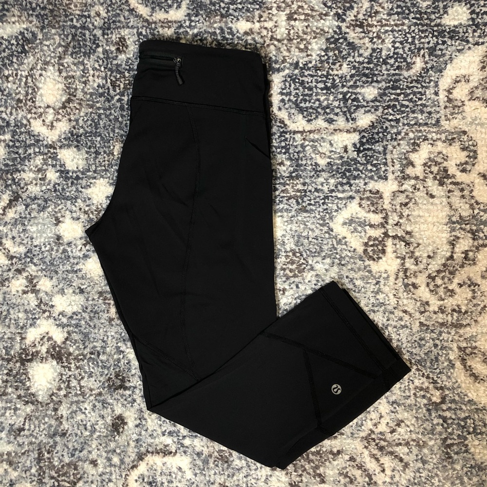 Lululemon Pace Rival Crop 22”